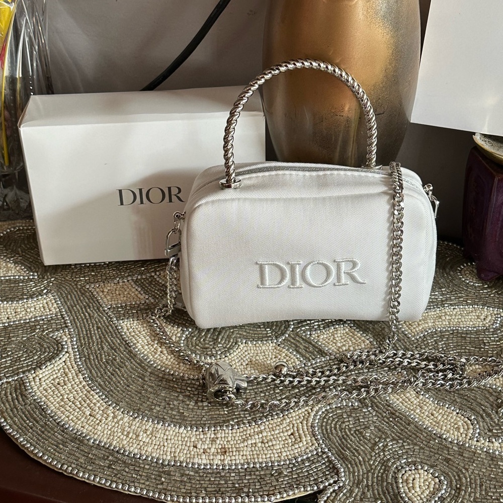 Dior NWOT Beauty White Denim Cosmetic Bag in crossbody bag new - Picture 3 of 16